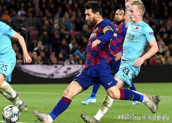 波兰翻盘摩洛哥，特尔施特根完成帽子戏法