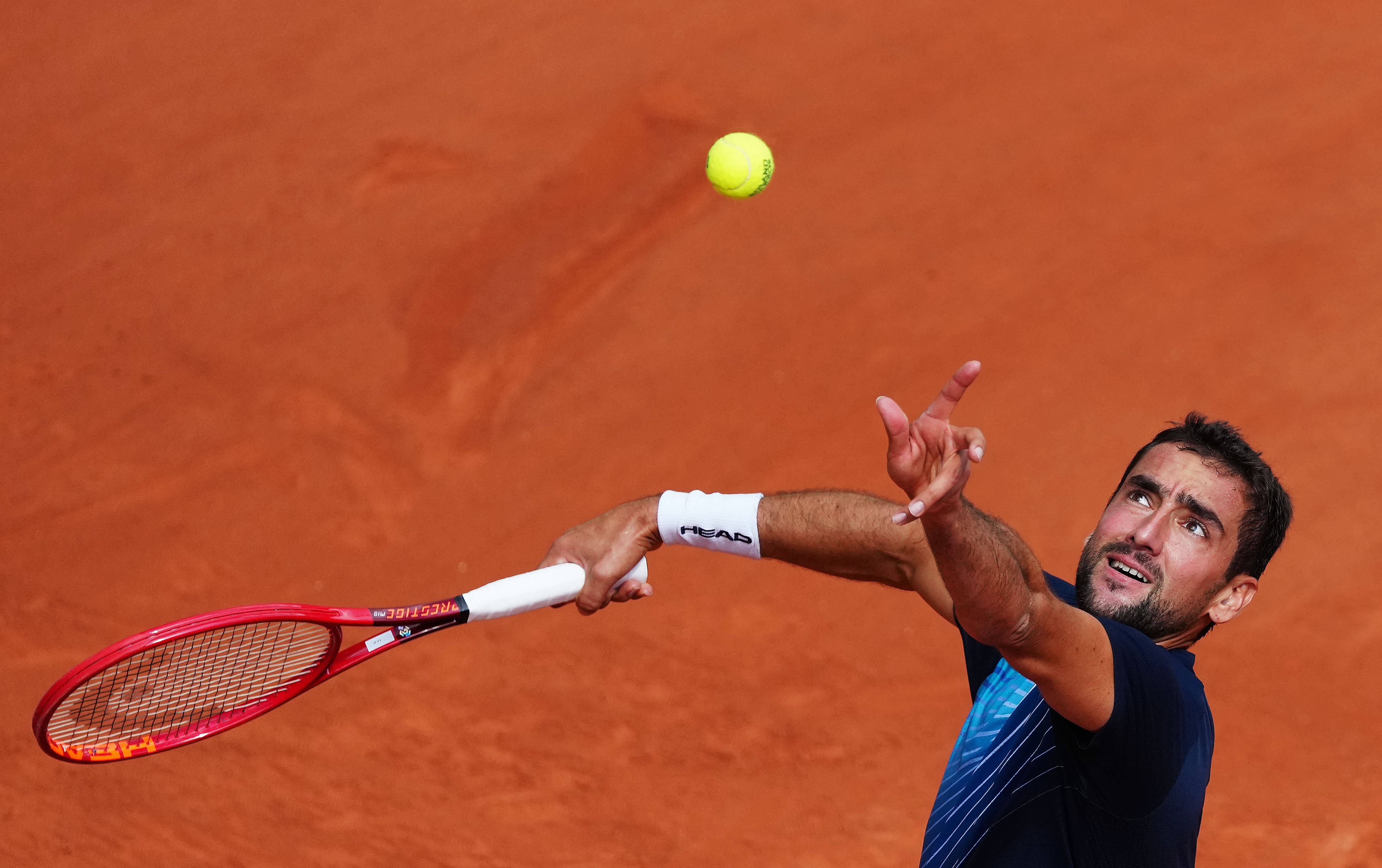 意大利网球队险胜西班牙网球队,费德勒惊艳世界 意大利网球队险胜西班牙网球队,费德勒惊艳世界