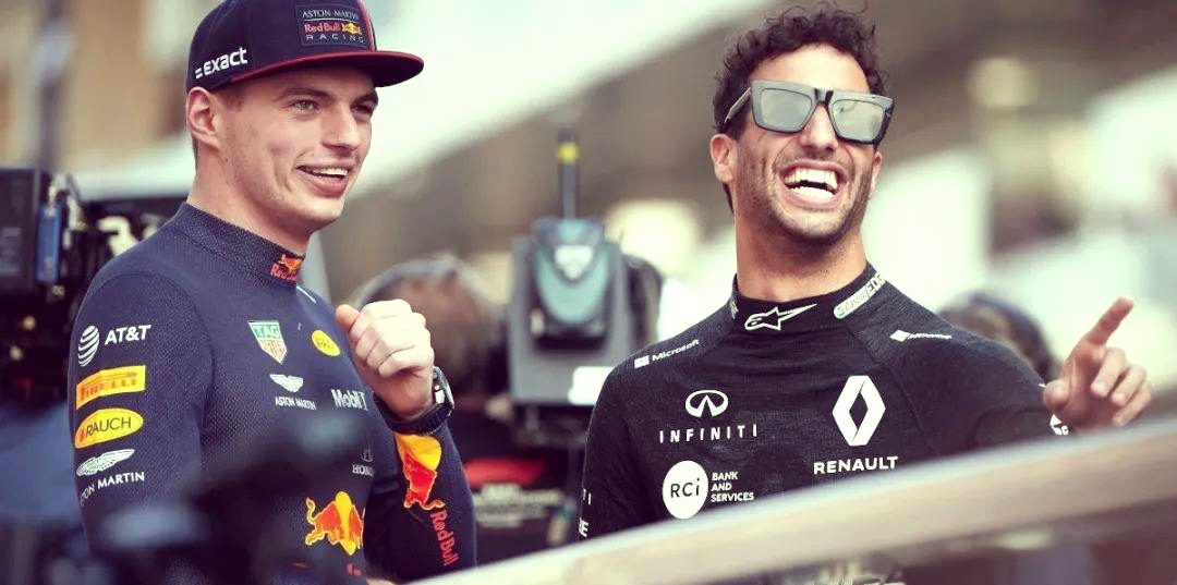 梅赛德斯鏖战雷诺车队，维斯塔潘带队取胜