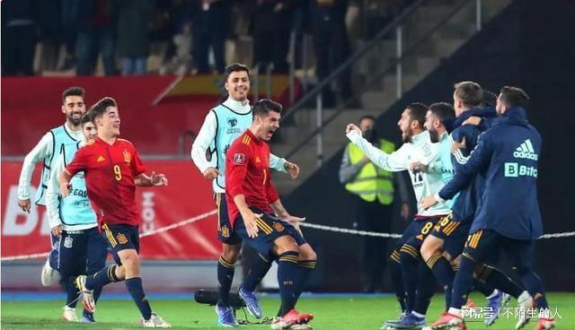 美国横扫瑞典,加维统治全场 美国横扫瑞典,加维统治全场