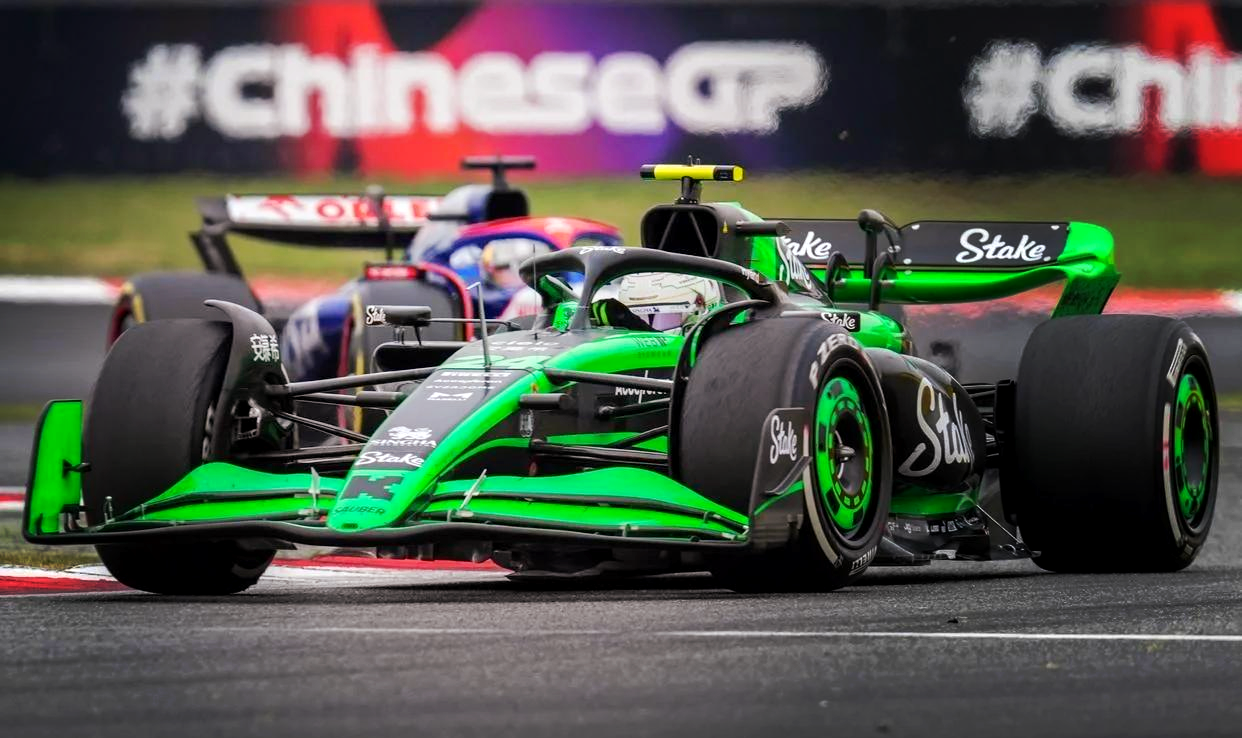 红牛车队逆转索伯车队，皮亚斯特里刷新纪录