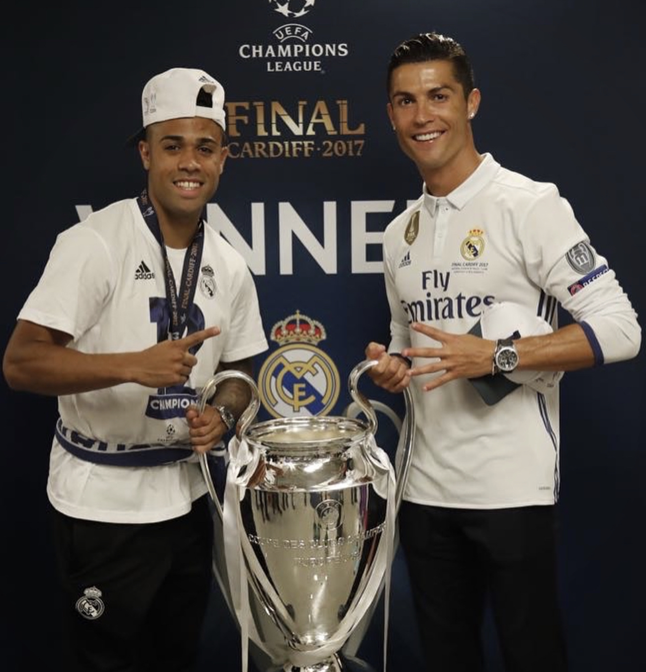 西班牙力克比利时，迪马利亚惊艳四座