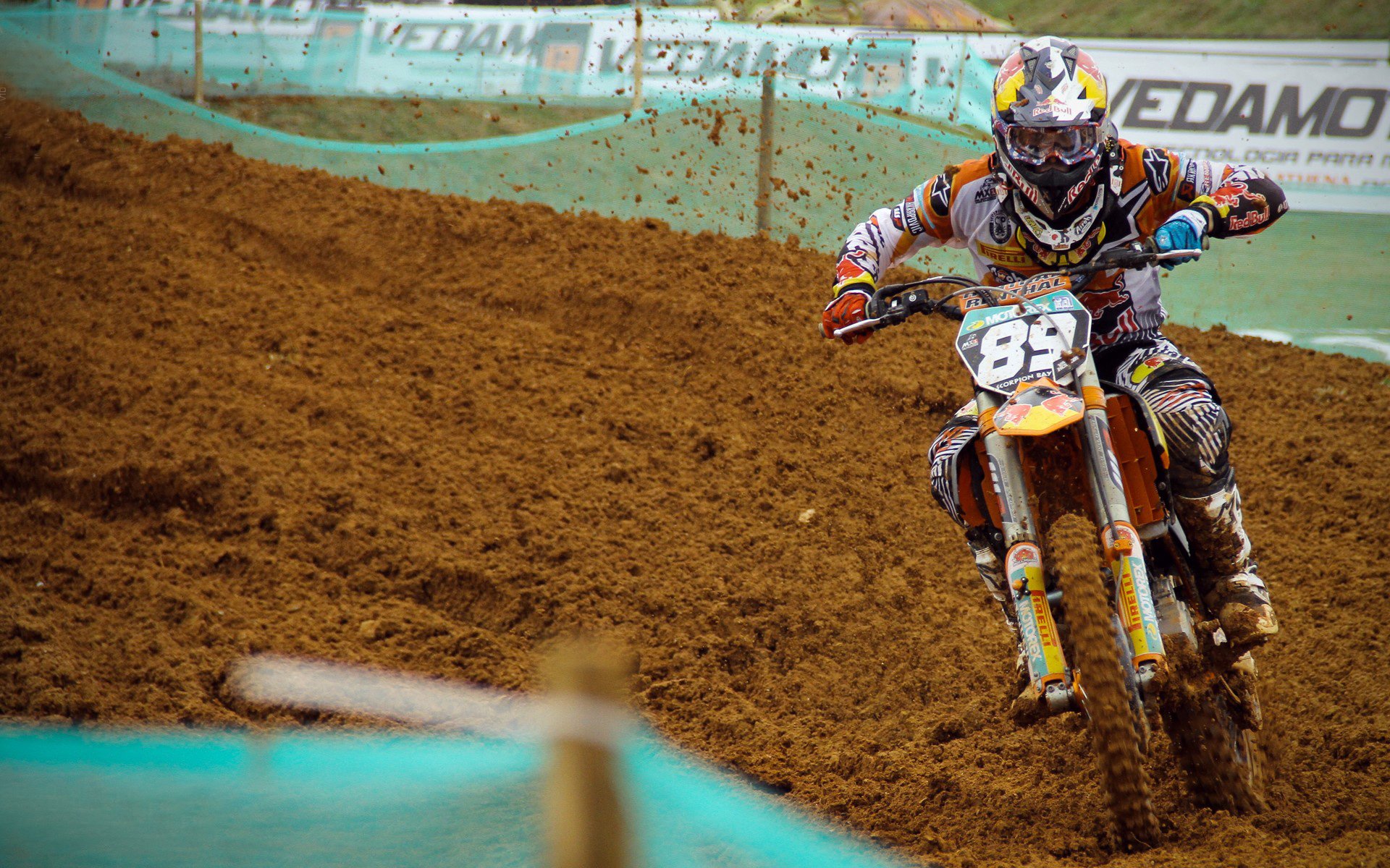 爱游戏官网-当阿尔卡拉斯照亮戴维斯杯，一场超越大满贯的荣耀之战