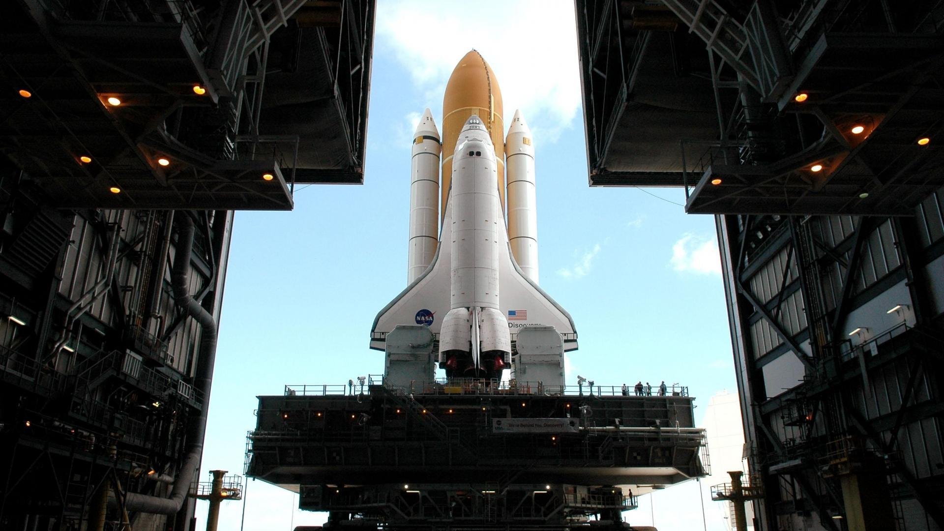 刀锋上0.2秒,阿斯顿马丁如何用勒克莱尔的呼吸击败雷诺的钢铁洪流