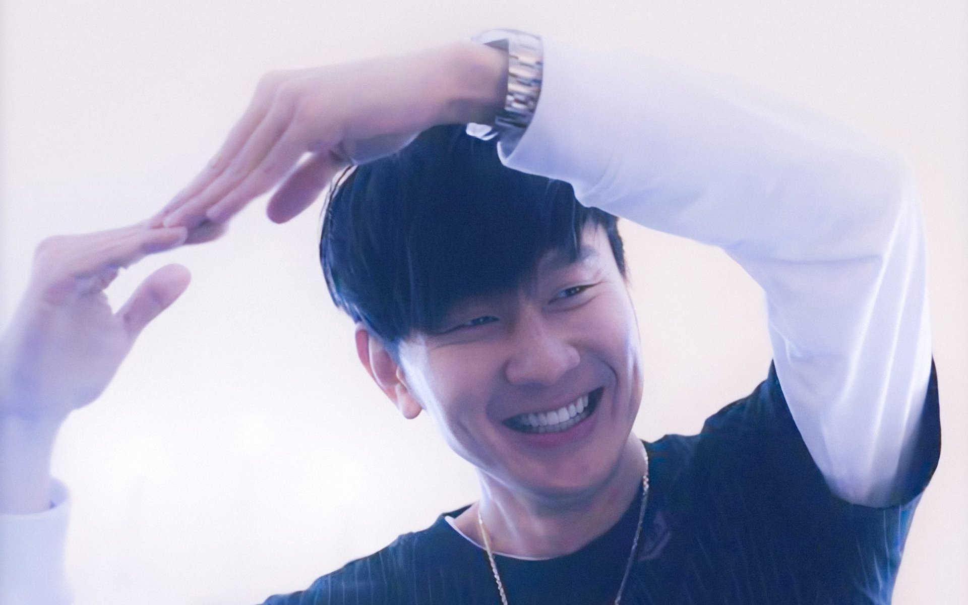 双线争冠，火箭篮球击溃浙江，英格拉姆足球主宰英超