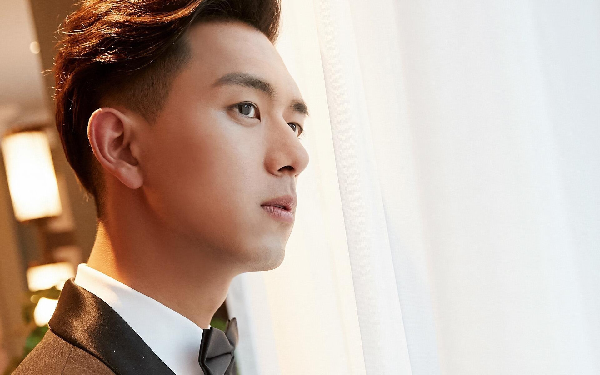 改写历史之夜，亚洲铁骑踏破钢铁防线，欧冠半决赛上演韩国奇迹